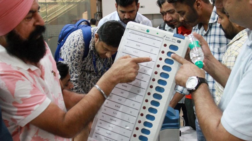 पॅनल क्रमांक 15 वर अण्णा आहाडे, काजल अंबर जग्यासी आणि संगीता नितीन सपकाळे यांची उमेदवारी जाहीर